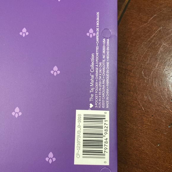 COPY - Set of three (3) Studio C Taj Mahal Collection 3 pocket folders. - Picture 6 of 8